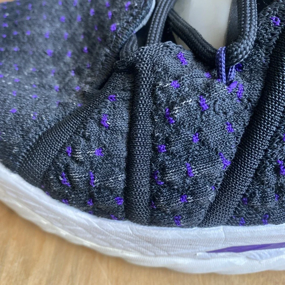 Nike LeBron XVIII Lakers US Mens‎ Size 11 Purple/Black/White/ Metallic Gold/NBA